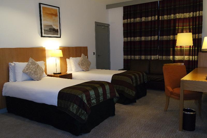 Clayton Hotel & Leisure Club Слайгоу Екстериор снимка