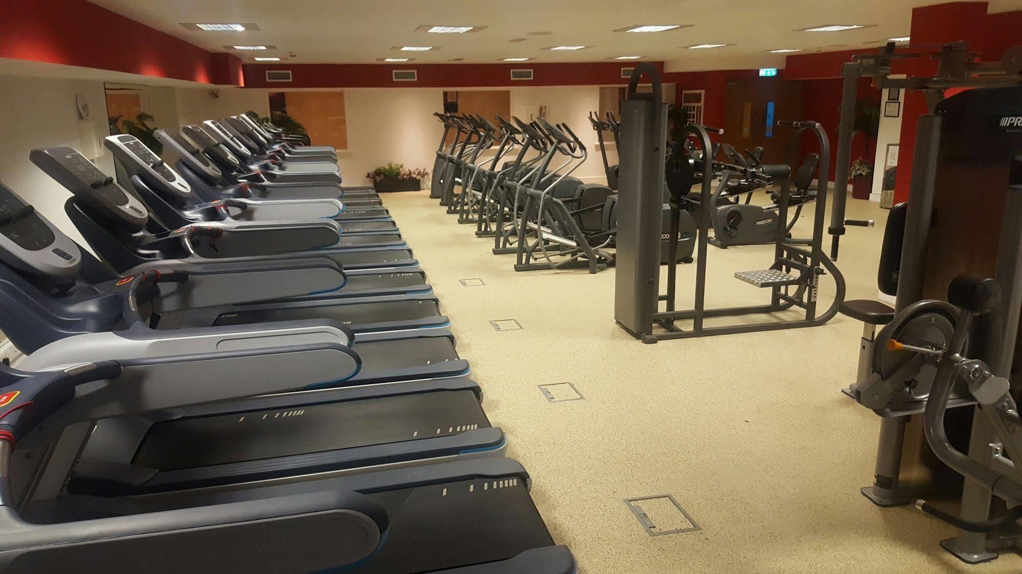 Clayton Hotel & Leisure Club Слайгоу Екстериор снимка
